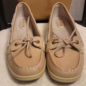Women  loafer shoes